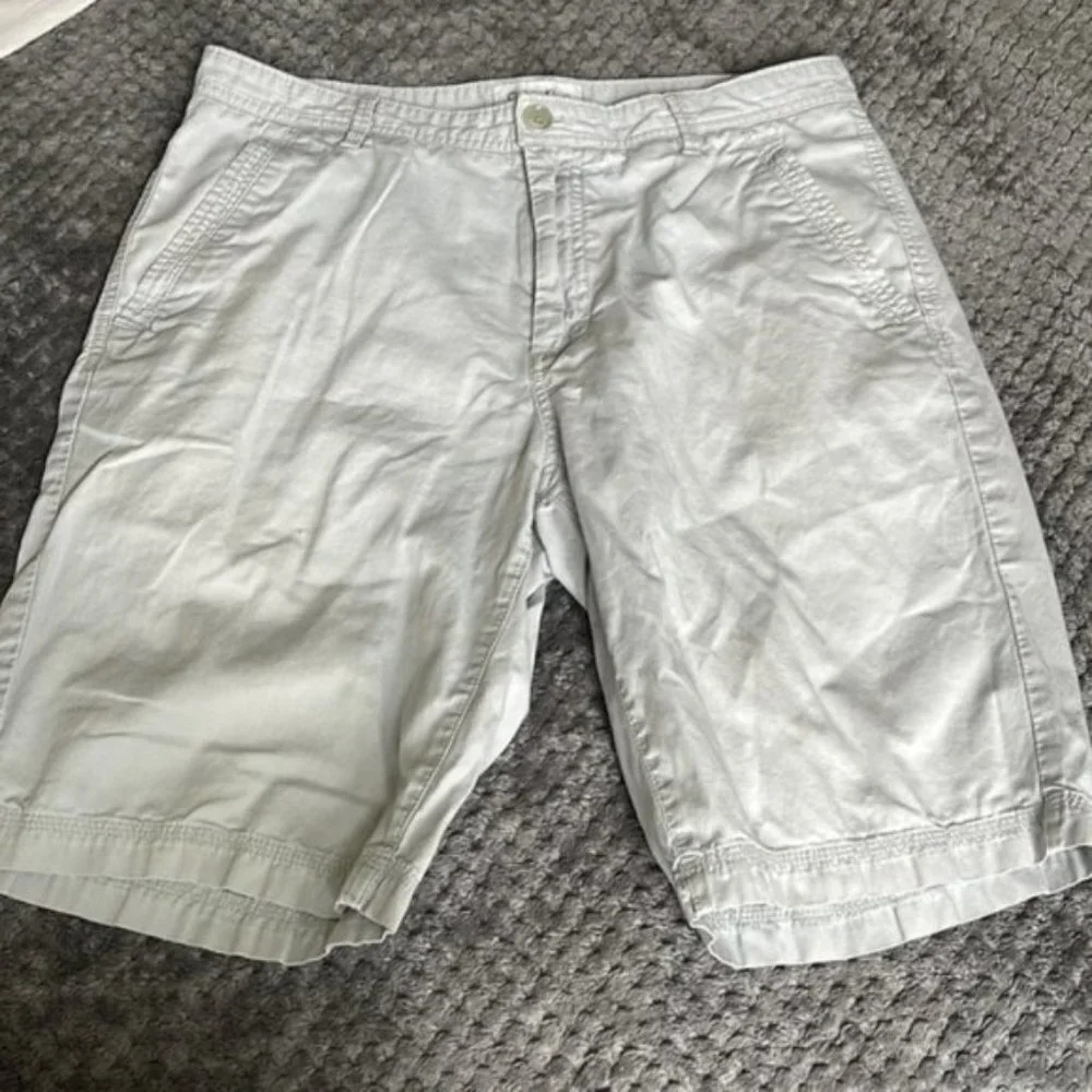 Men's Calvin Klein Tan Bermuda Shorts Size 32 #0267